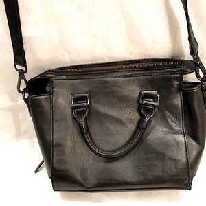 Black Steve Madden crossbody handbag